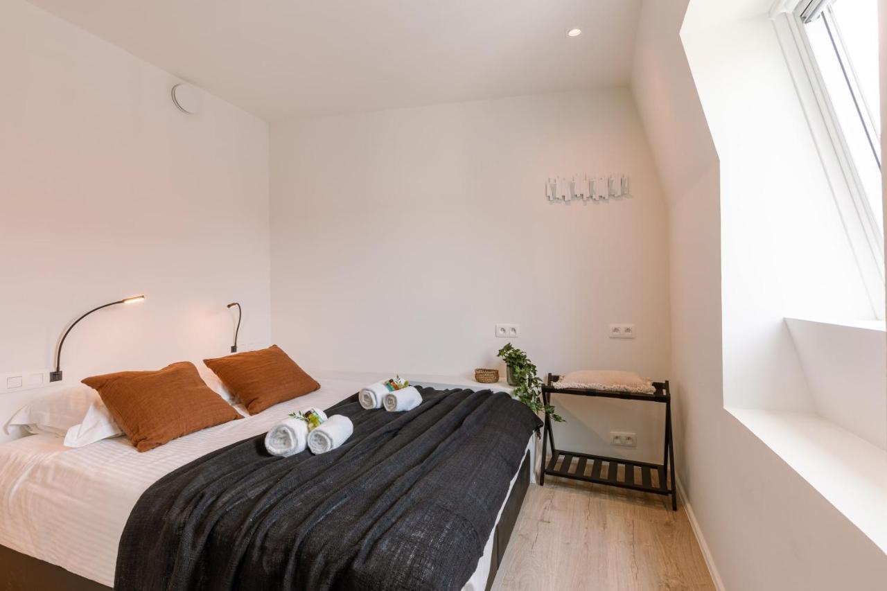 Duplex-Apartment With Terrace On Top Location In ヘント エクステリア 写真